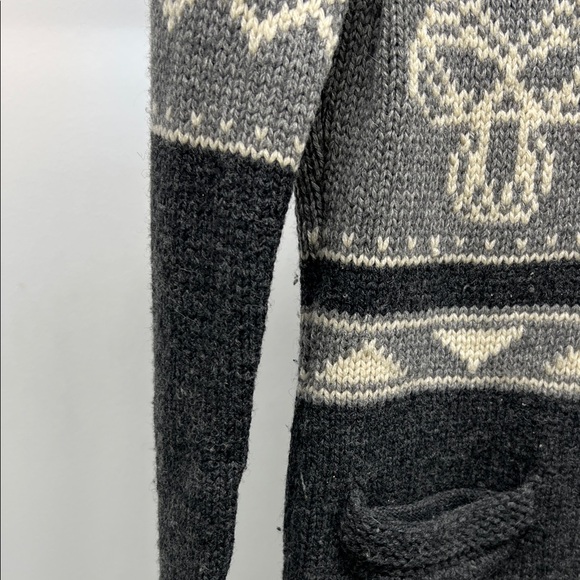 TNA Grey Patterned Sweater - Picture 6 of 7